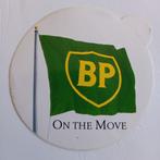 Leuke oude sticker.    BP.   On the Move., Ophalen of Verzenden, Zo goed als nieuw, Overige typen