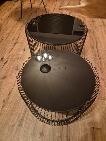 Zwarte metalen salontafels