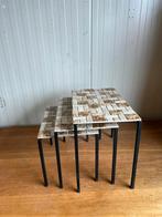 Bijzettafeltjes met steen mozaïek bladen, Huis en Inrichting, Tafels | Bijzettafels, Ophalen, Minder dan 45 cm, Minder dan 55 cm