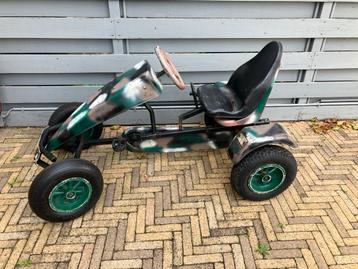 BERG Skelter met Aanhanger beschikbaar voor biedingen