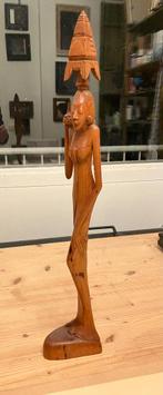 Balinese schone met offerschaal, Antiek en Kunst, Ophalen of Verzenden