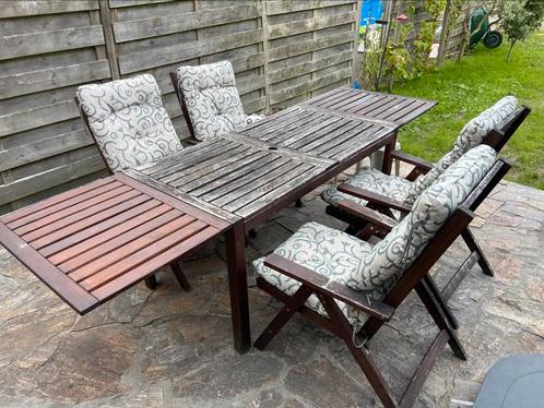 Tuinset met kussens en een opbergbox, Tuin en Terras, Tuinsets en Loungesets, Gebruikt, Tuinset, Hardhout, 4 zitplaatsen, Eettafel