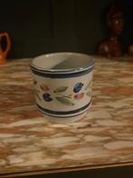 GDR Aardewerk pot met Bloemen, Huis en Inrichting, Keuken | Servies, Ophalen, Gebruikt, Kom(men), Overige stijlen