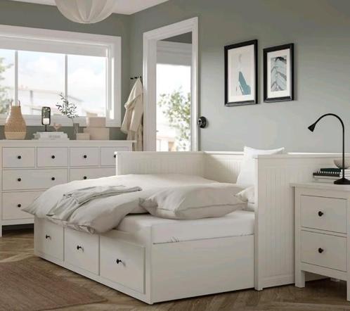 Hemnes Ikea Bed bank / tweepersoonsbed / eenpersoonsbed, Huis en Inrichting, Slaapkamer | Bedden, Zo goed als nieuw, Tweepersoons