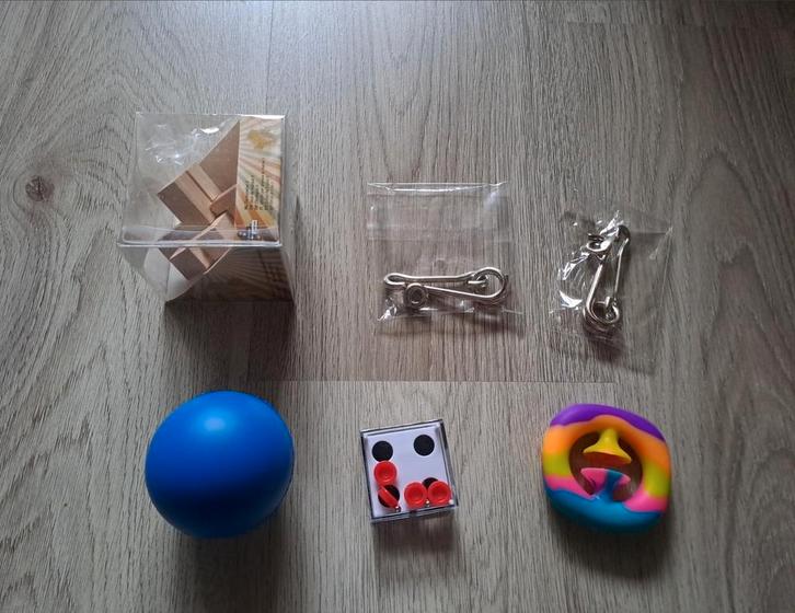 Set nieuwe fidget toys denkspelletjes braingames sensorisch, Kinderen en Baby's, Speelgoed | Overig, Nieuw, Jongen of Meisje, Ophalen of Verzenden