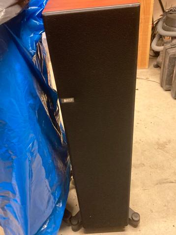 Tka High end audio set NAD versterkers (3x) KEF speakers beschikbaar voor biedingen