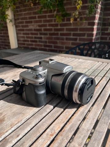 Panasonic Lumix DMC-FZ30 beschikbaar voor biedingen