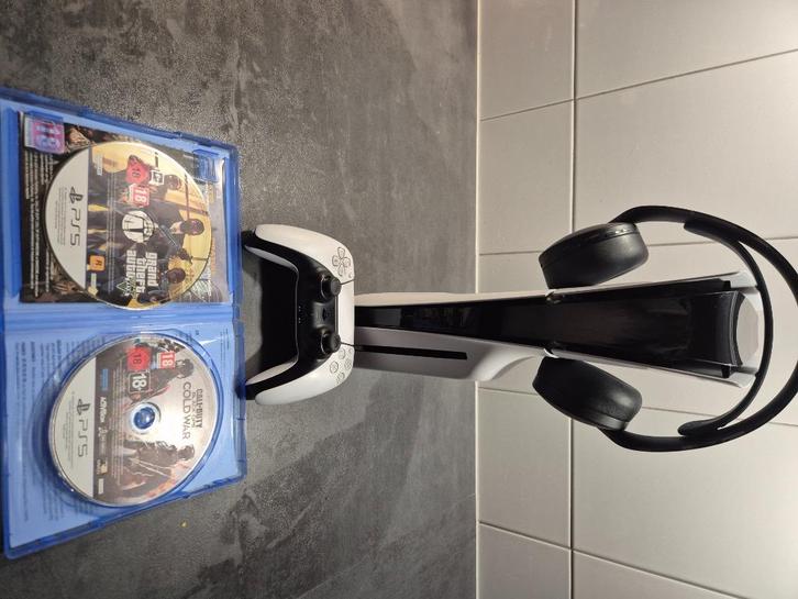 Ps5 disc+spellen, Spelcomputers en Games, Spelcomputers | Sony PlayStation 5, Zo goed als nieuw, Playstation 5, Ophalen