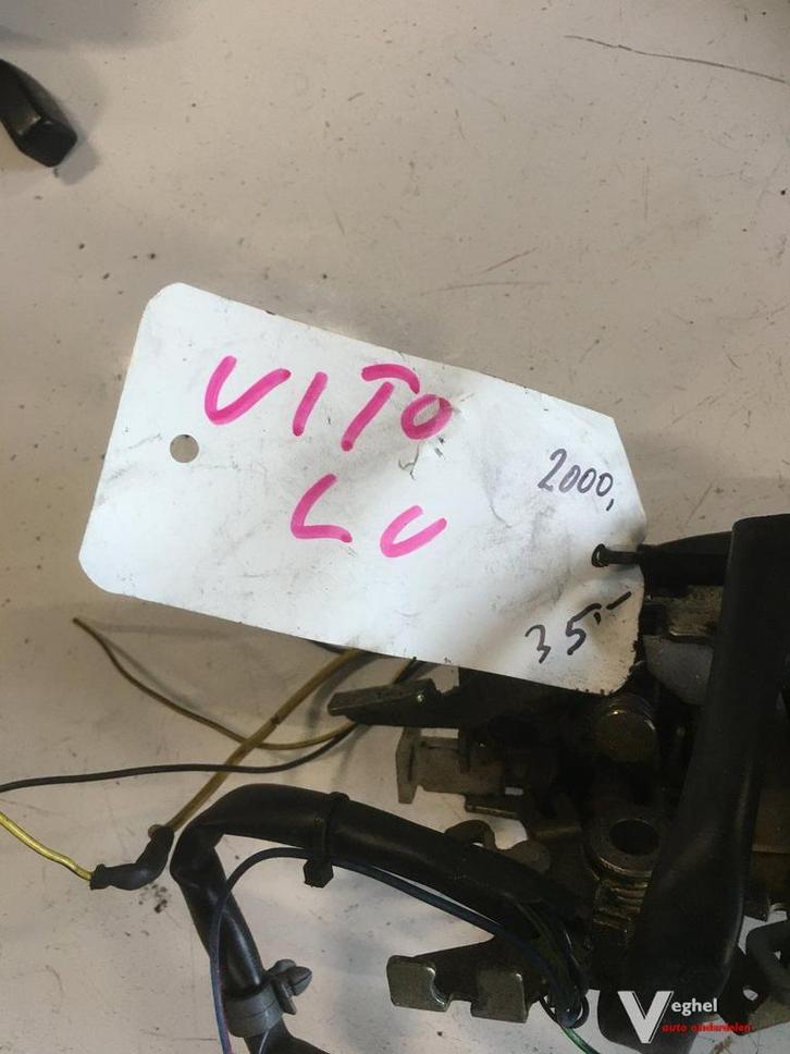 Mercedes Vito 1999 Slotmechaniek Linksvoor of Rechtsvoor, Auto-onderdelen, Carrosserie en Plaatwerk, Gebruikt, Ophalen of Verzenden