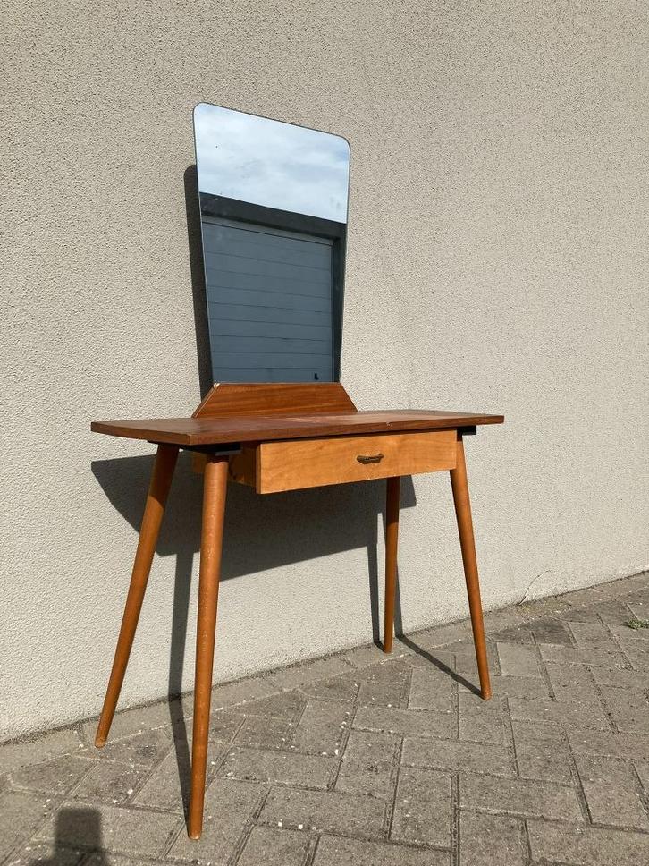 Vintage kaptafel Sixties Retro, Huis en Inrichting, Tafels | Kaptafels, Gebruikt, Minder dan 100 cm, 50 tot 100 cm, Ophalen