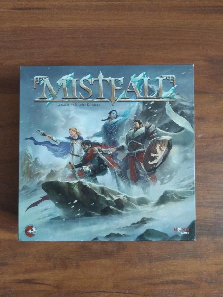 Mistfall Bordspel - Coöperatief Avontuur!, Een of twee spelers, Ophalen, Zo goed als nieuw, NSKN Games