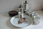 Ontbijt / koffie servies voor 6 personen, Huis en Inrichting, Compleet servies, Overige stijlen, Ophalen of Verzenden, Zo goed als nieuw