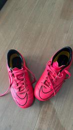 Nike voetbalschoenen mt 29, Maat XS of kleiner, Ophalen of Verzenden, Gebruikt, Schoenen