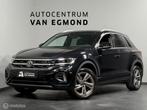 Volkswagen T-Roc 1.0 TSI R-LINE | CARPLAY | CRUISE | NAVI, Voorwielaandrijving, Gebruikt, Zwart, Leder en Stof