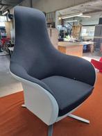 Montis Marvin fauteuil, Ophalen