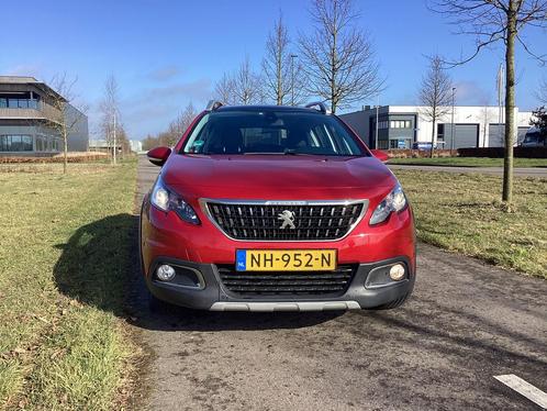 Peugeot 2008 1.2 VTI 81KW Eat6 2017 Rood, Auto's, Peugeot, Particulier, ABS, Achteruitrijcamera, Adaptieve lichten, Adaptive Cruise Control