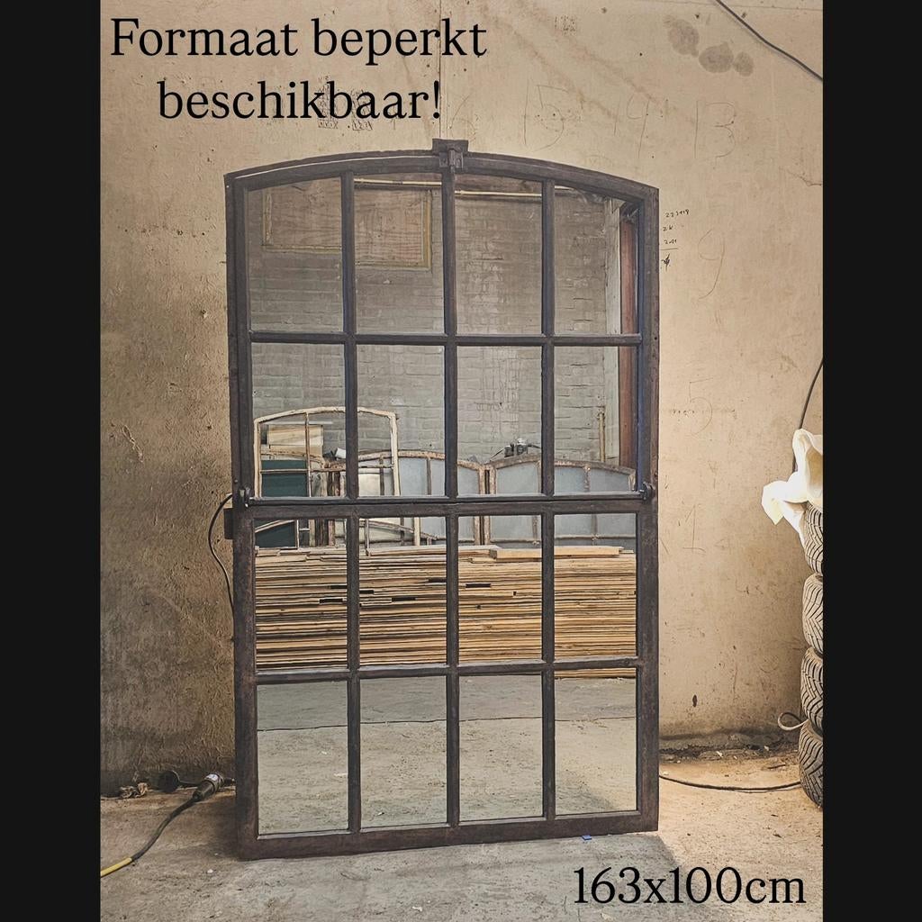 Gietijzer Stalraam spiegel | 163x100cm | Handgemaakt, Huis en Inrichting, Woonaccessoires | Spiegels, Nieuw, 100 tot 125 cm, 150 tot 200 cm