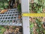 Rvs bordes, Ophalen, Gebruikt, Trap, Minder dan 2 meter