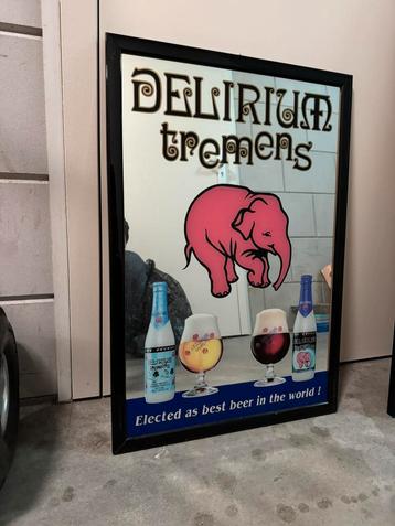 Delirium Tremens Spiegel – Uniek Bierdecor met Roze Olifant beschikbaar voor biedingen