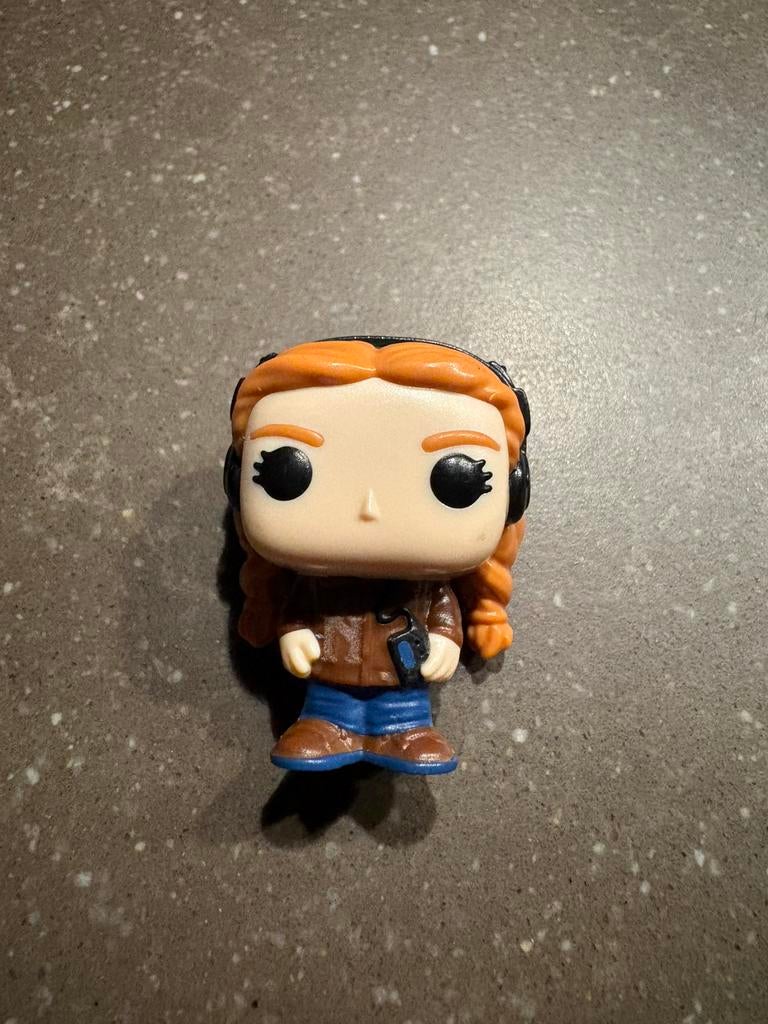Max; stranger things, funko, kinder joy, Ophalen of Verzenden, Zo goed als nieuw