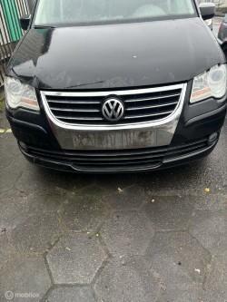 Voorbumper  Volkswagen touran (06-10 beschikbaar voor biedingen