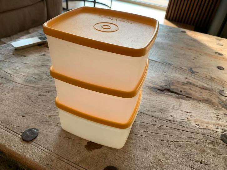 Tupperware Diepvriesbakjes 400 ml - Netjes!, Huis en Inrichting, Keuken | Tupperware, Gebruikt, Bak of Kom, Geel, Verzenden