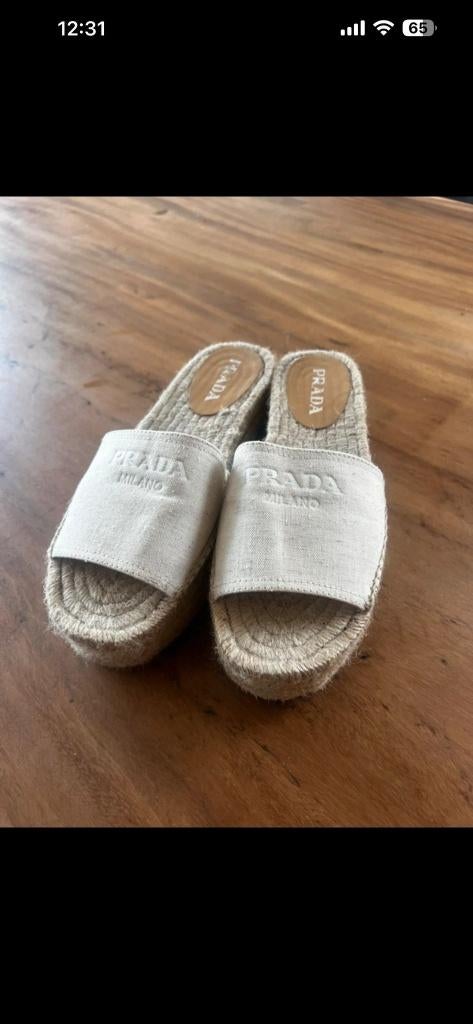 Prada slippers maat 40, Slippers, Prada, Verzenden, Beige