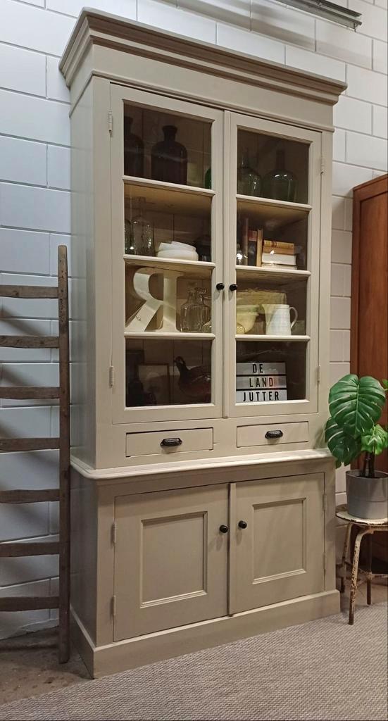 Antieke/vintage zandkleurige schoolkast, 261cm hoge kast, Huis en Inrichting, Kasten | Buffetkasten, Gebruikt, 200 cm of meer