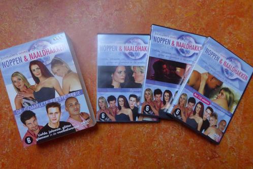 Footballers wives, Noppen & Naaldhakken, compleet seizoen 1, Cd's en Dvd's, Dvd's | Tv en Series, Zo goed als nieuw, Drama, Boxset