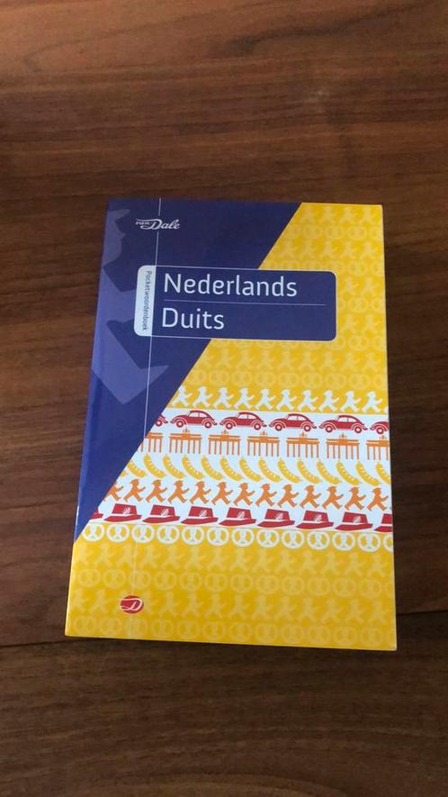 Van Dale pocketwoordenboek Nederlands-Duits, Boeken, Woordenboeken, Gelezen, Duits, Van Dale, Ophalen of Verzenden