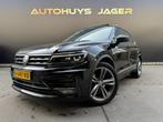 Volkswagen Tiguan 1.5 TSI ACT Highline Business R Pano Massa, Stof, 4 cilinders, 150 pk, Zwart