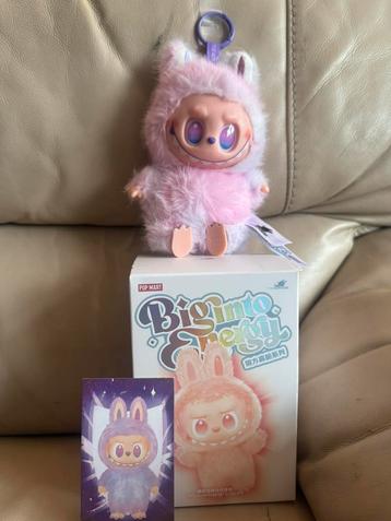 Nieuwe originele labubu knuffels in verschillende kleurtjes beschikbaar voor biedingen