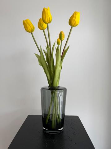 Vaas Neris S grey Ø11,5 x H18 - merk Vase The World beschikbaar voor biedingen