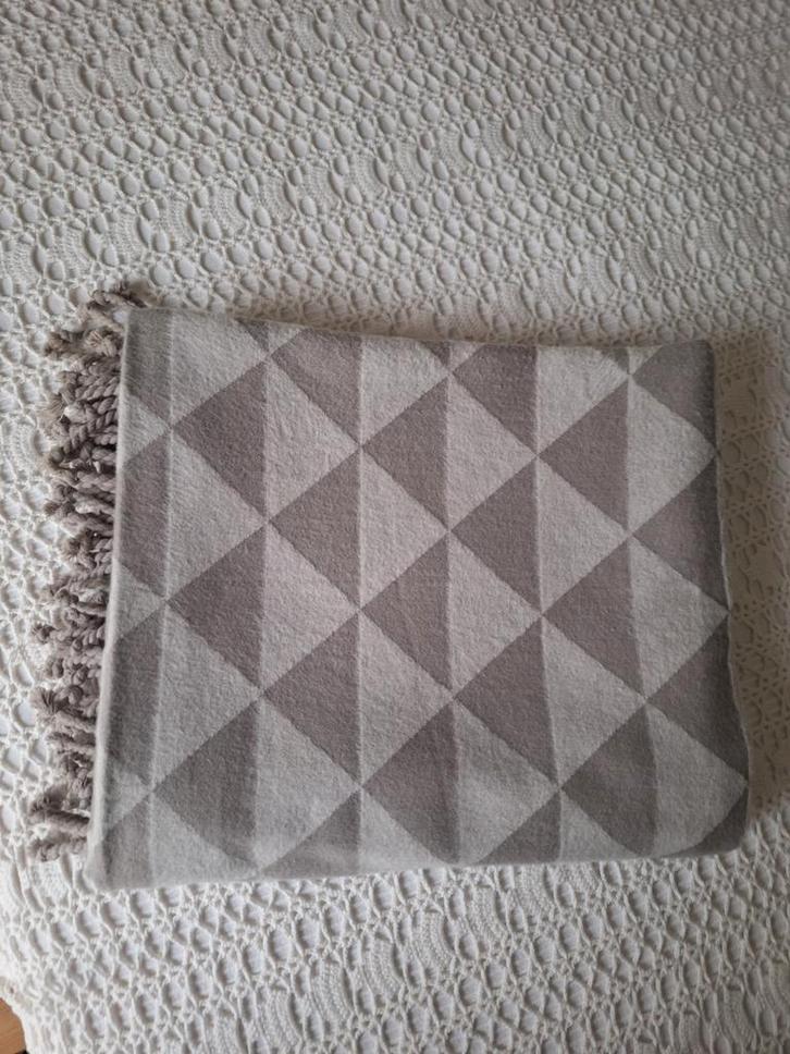 Katoenen plaid voor op bank of bed, Huis en Inrichting, Woonaccessoires | Plaids en Woondekens, Zo goed als nieuw, Ophalen of Verzenden