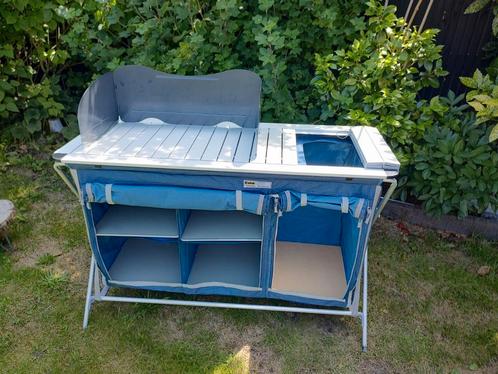 Camping keuken met opbergruimte eurotrail st. Maurin, Caravans en Kamperen, Kampeermeubelen, Zo goed als nieuw, Campingkast, Ophalen