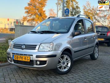 Fiat Panda 1.2 Emotion INVALIDE automaat 1e eigenaar ! beschikbaar voor biedingen