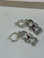 Zilveren setje met robijn ( zilver 925 ), Overige kleuren, Nieuw, 5646JA, Info@zilverenedelstenen.nl