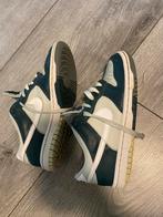 Nike dunk 35,5, Ophalen of Verzenden, Gedragen, Blauw, Sneakers of Gympen