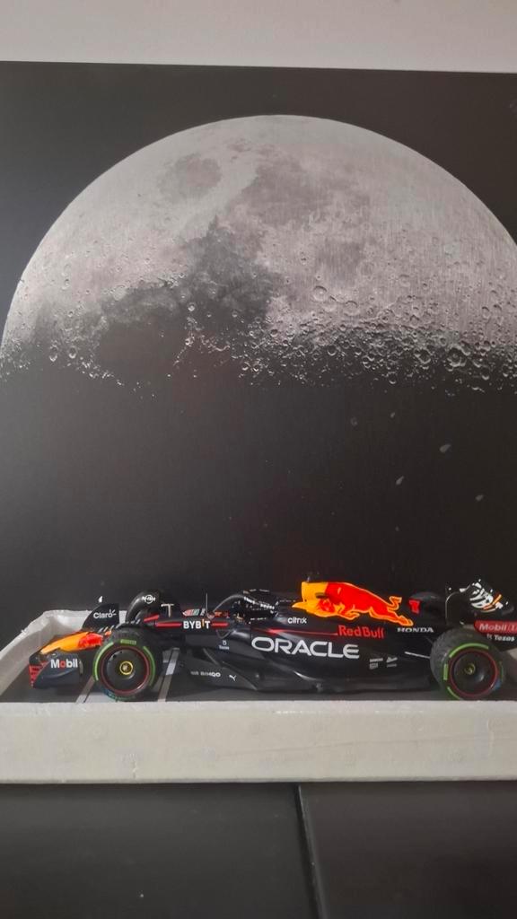 Verstappen 1:18 World Champion 2022 Japan Suzuka, Hobby en Vrije tijd, Modelauto's | 1:18, Zo goed als nieuw, MiniChamps, Ophalen of Verzenden