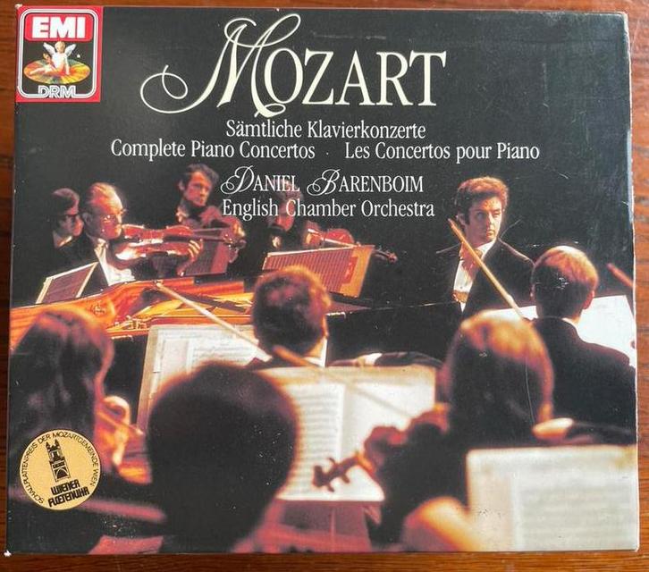 Mozart Pianoconcerten - Barenboim - 10 CD Box ZGAN, Cd's en Dvd's, Cd's | Klassiek, Zo goed als nieuw, Orkest of Ballet, Classicisme