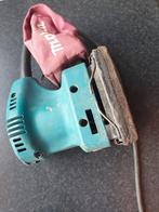 makita, Doe-het-zelf en Verbouw, Gereedschap | Schuurmachines, Ophalen of Verzenden, Gebruikt, Minder dan 600 watt, Vlakschuurmachine