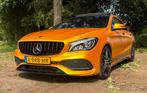 ✅ Mercedes CLA 200 VOL 7GDCT AMG PRESTIGE PANO HK NIGHTSFEER, Auto's, Mercedes-Benz, Automaat, Beige, Zwart, Particulier