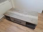 Mooie houten salontafel, bijna nieuw., Antiek en Kunst, Antiek | Meubels | Tafels, Ophalen