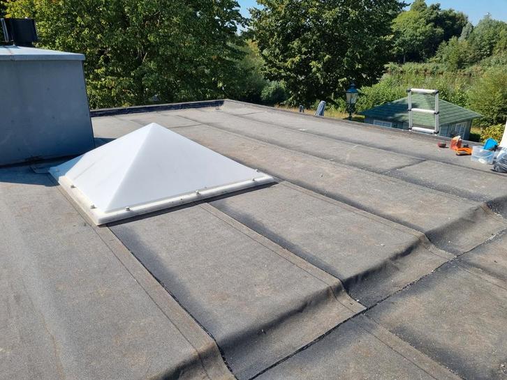 Dakdekker regio Nijmegen, Arnhem, Den Bosch, Utrecht, Diensten en Vakmensen, Dakdekkers en Rietdekkers, Bitumineus, Kunststof