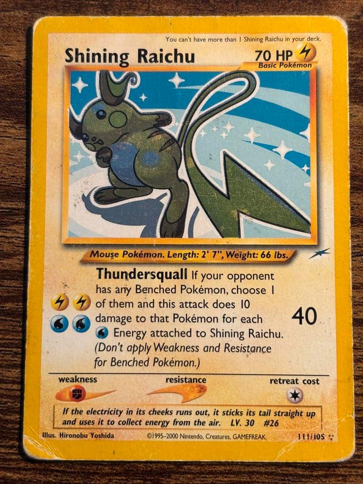 Shining Raichu NDE 111 (PO), Hobby en Vrije tijd, Verzamelkaartspellen | Pokémon, Zo goed als nieuw, Ophalen of Verzenden
