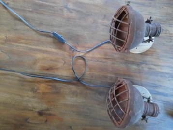 Twee stoere metalen spotjes spotjes mancave industrieel  beschikbaar voor biedingen