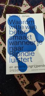 Witte wijn & Blondie - Russell Jones, Ophalen of Verzenden, Zo goed als nieuw, Overige onderwerpen, Russell Jones