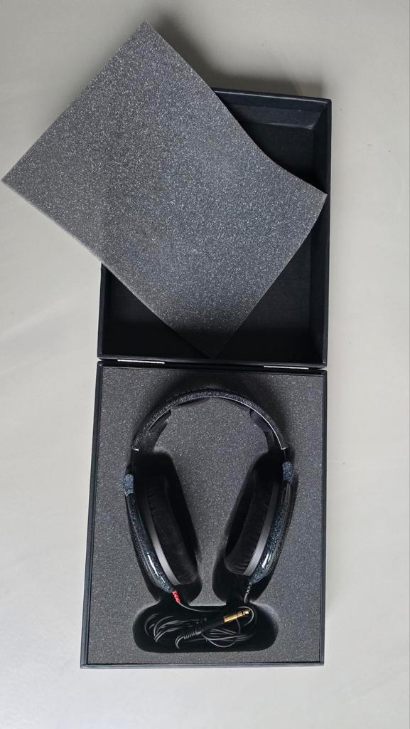 Sennheiser HD 600 Hoofdtelefoon, Audio, Tv en Foto, Koptelefoons, Zo goed als nieuw, Sennheiser, Ophalen