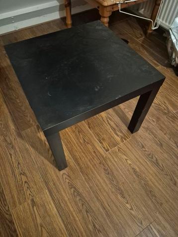 Ikea tafeltje beschikbaar voor biedingen