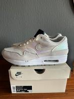 Nike Air Max 1 “La Ville Lumière” (wmns) US 11.5, Ophalen of Verzenden, Zo goed als nieuw